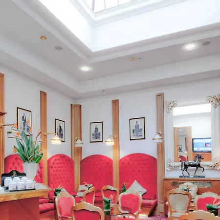 Hotell Golden Tower & Florens