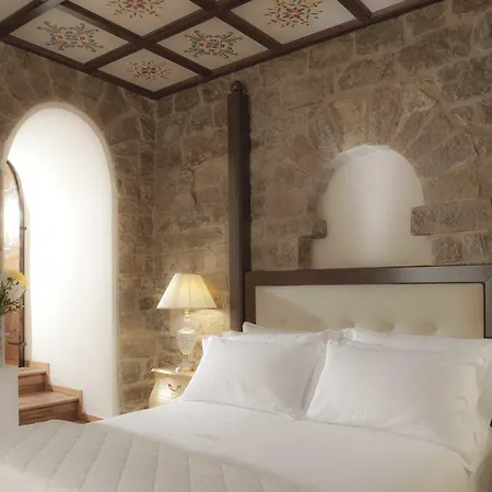 Hotell Golden Tower &