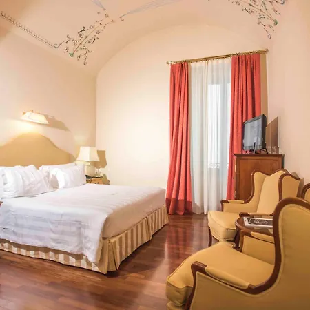 Golden Tower & Hotell Florens
