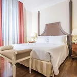 Golden Tower & Otel 5*