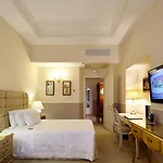 Golden Tower & Otel 5*