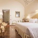 Otel Golden Tower & Floransa