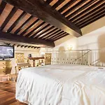 Otel Golden Tower &