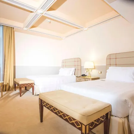 Golden Tower & Hotel 5*