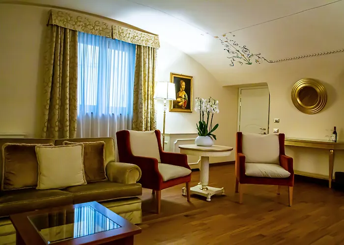 Golden Tower Hotel&spa