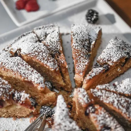 Golden Tower & Hotel 5*