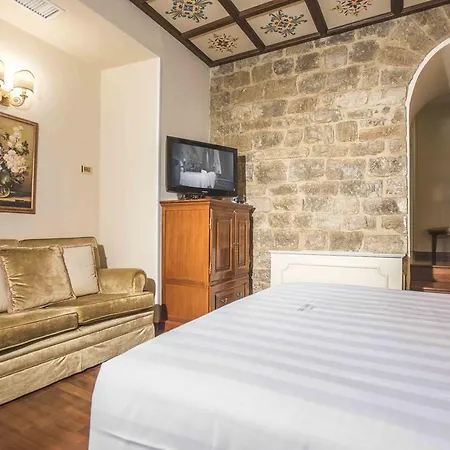 Hotel Golden Tower & Firenze
